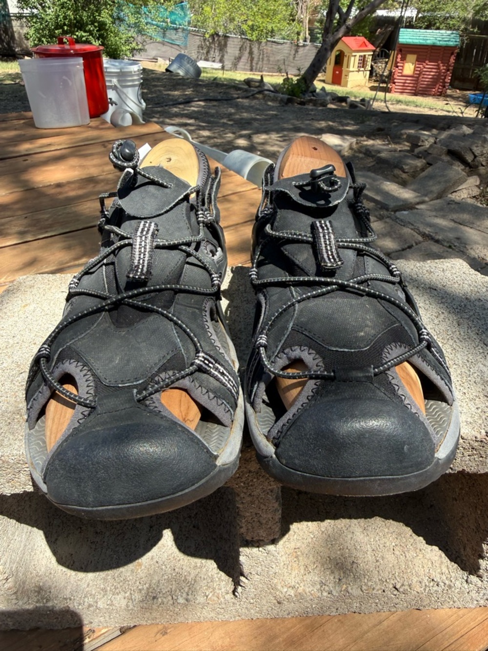 Mens Mountrek Charleston closed-toe water and hiking sandal